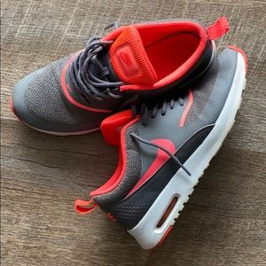 Women’s size 7 Nike shoes